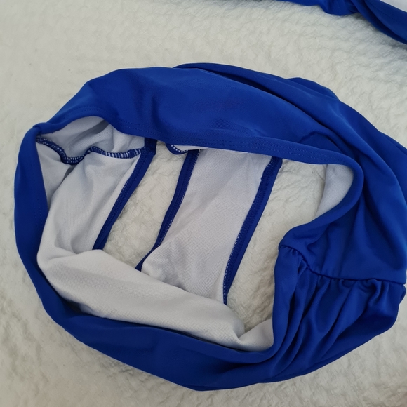 Royal blue, NWT women's Ruffle Shoulder swimsuit bikini,Sz,Small - Picture 10 of 12